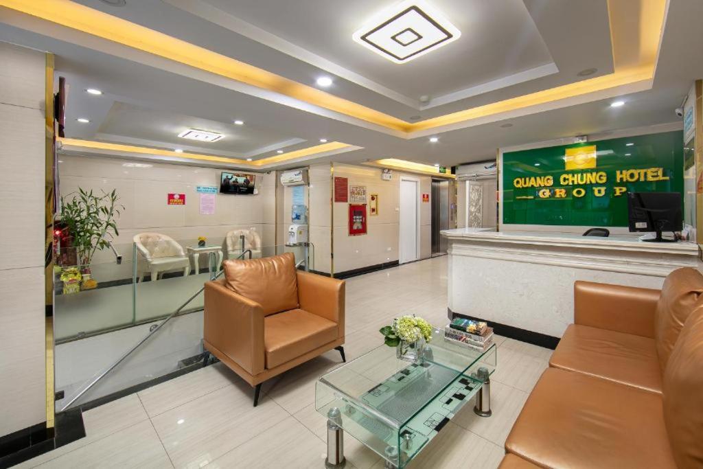 Quang Chung Hotel - 56 Le Van Thiem - By Bay Luxury Hanoi Dış mekan fotoğraf